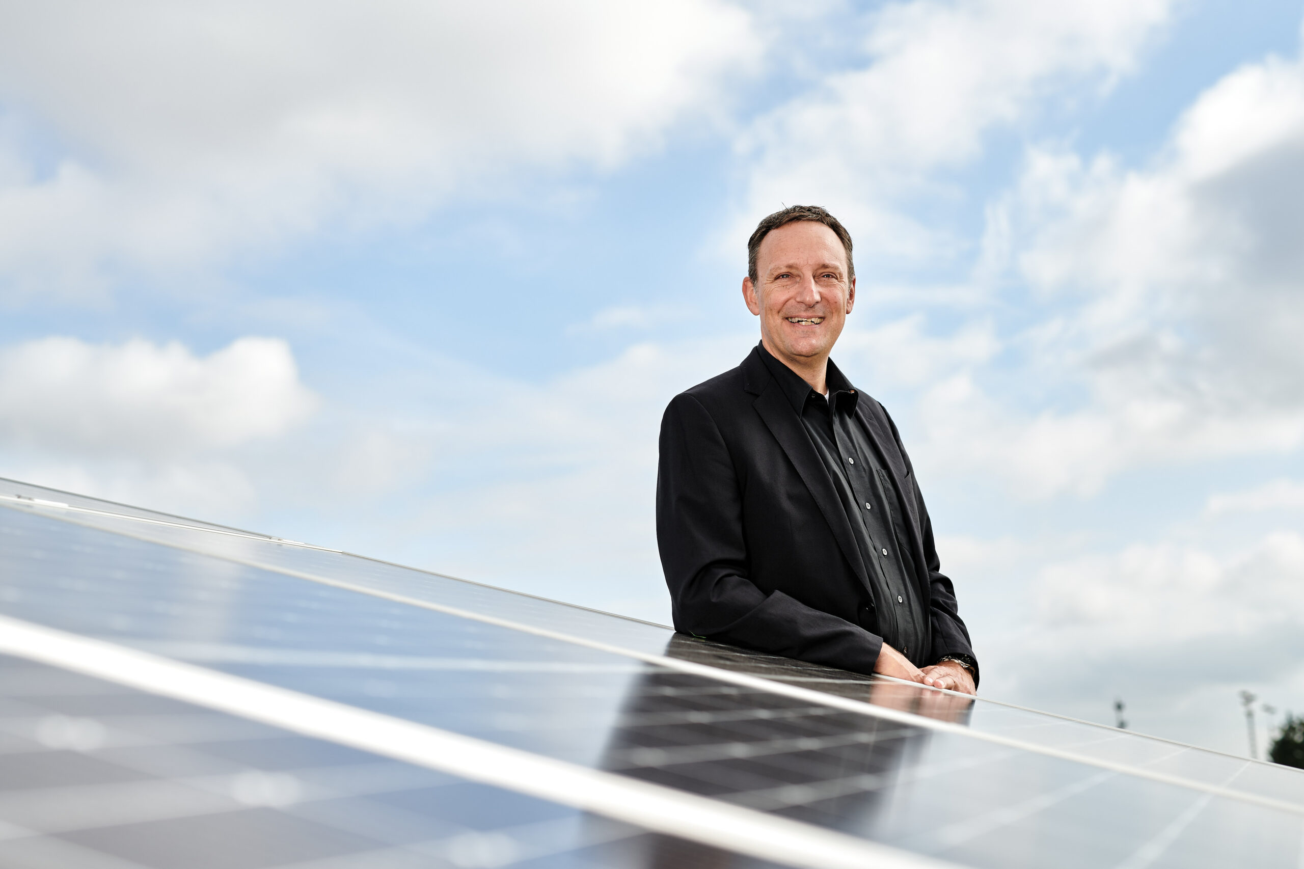 Geschäftsfuehrer_pfalzsolar_photovoltaik_solar_mobile